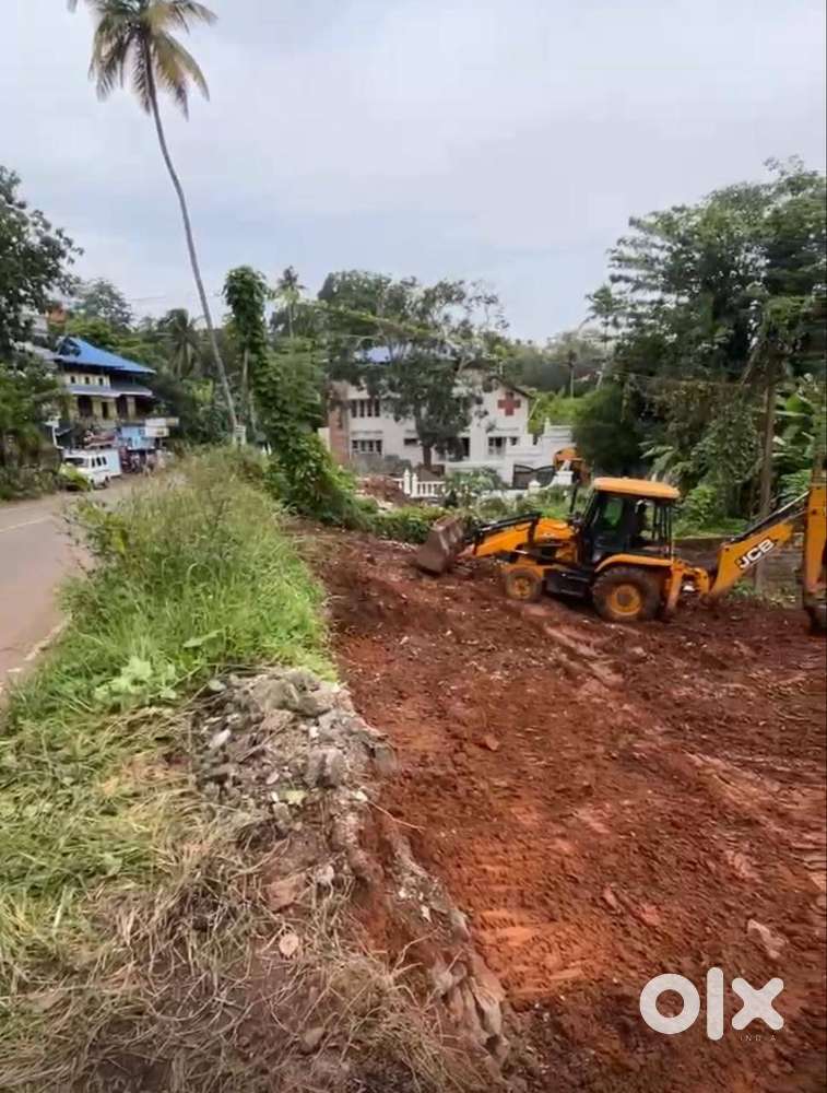 Near the Varkala Beach