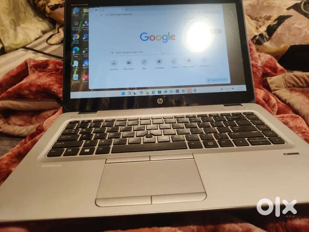 Hp elite book core i5 8 gam ram