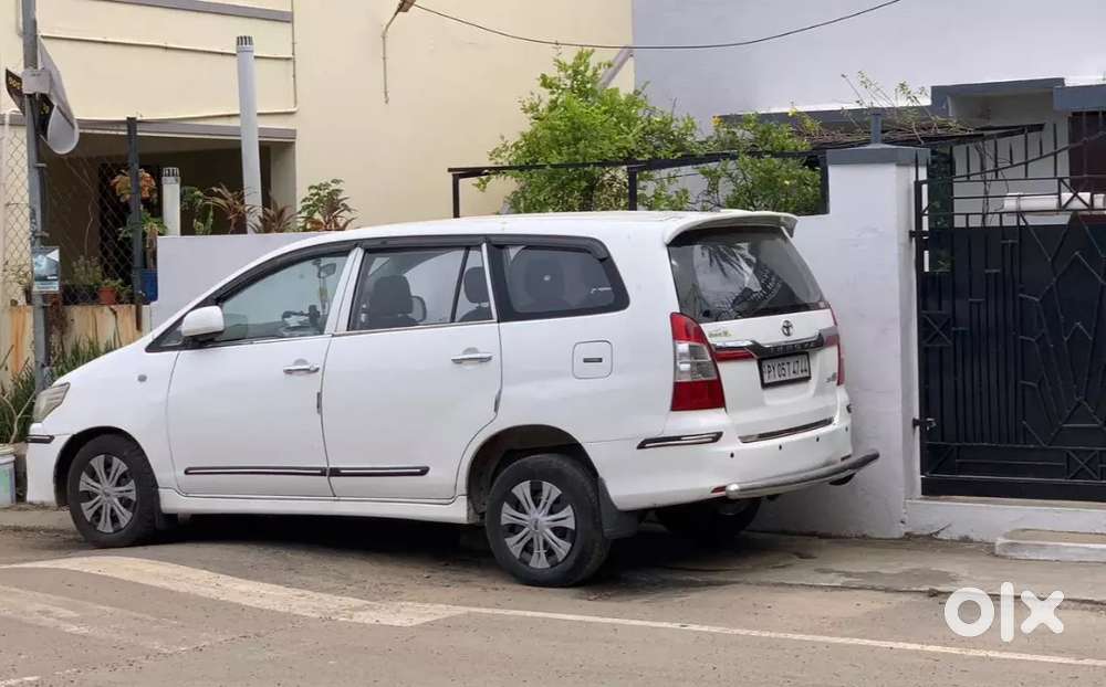 A Vehicle known for Power and Comfort for family and business use