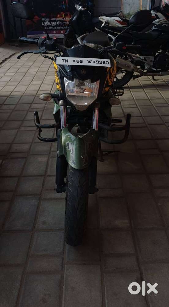 YAMAHA FZS V2.O
