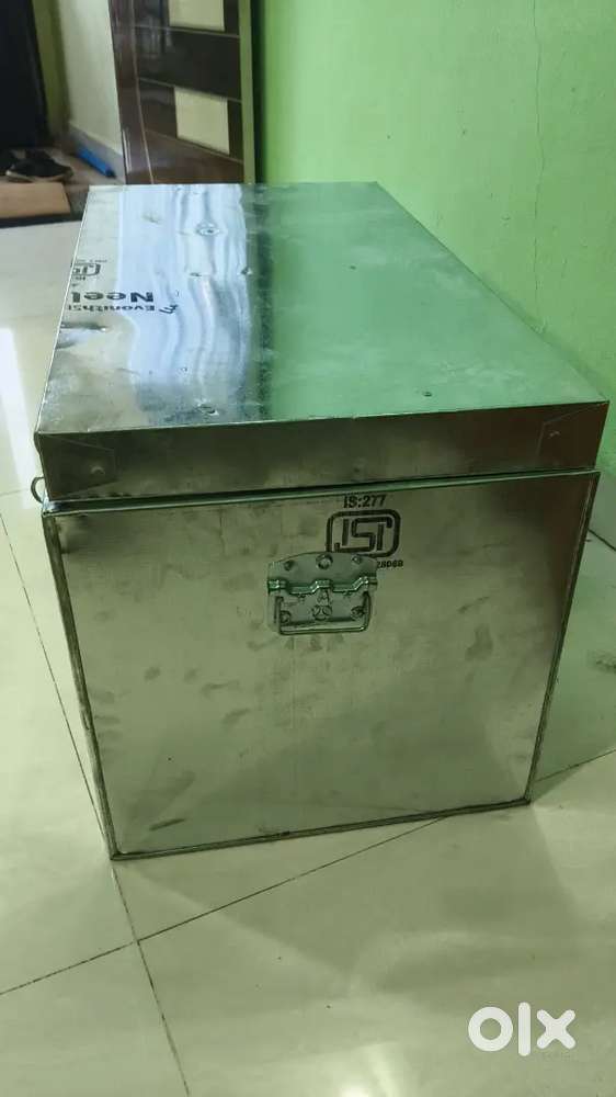 New trunk (peti) (sandook)