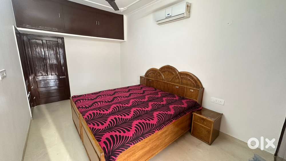 Independent 1 Room Hall Set for Rent – For Girls Only