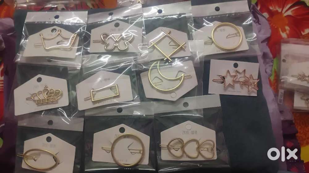 Hear kilip and hijab pin