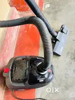 (6month old) 1000 waats powerful vacuum machine