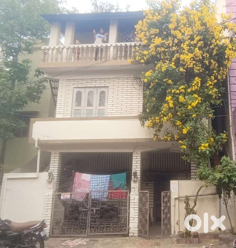 Individual separate house