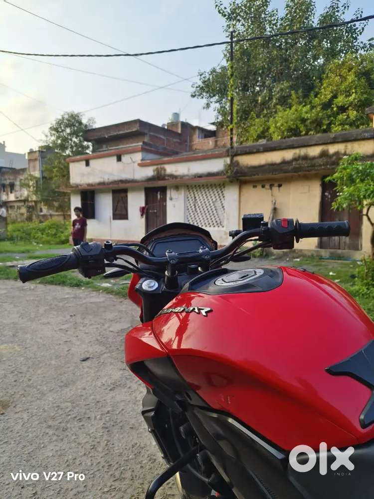 Bajaj dominor 400 full condition