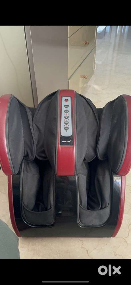 Foot and knee massager of Robotouch