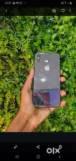 iPhone x in 64 GB black