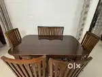 Dining table with 4 Seater