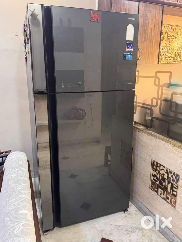 Hitachi refrigerator 600liters