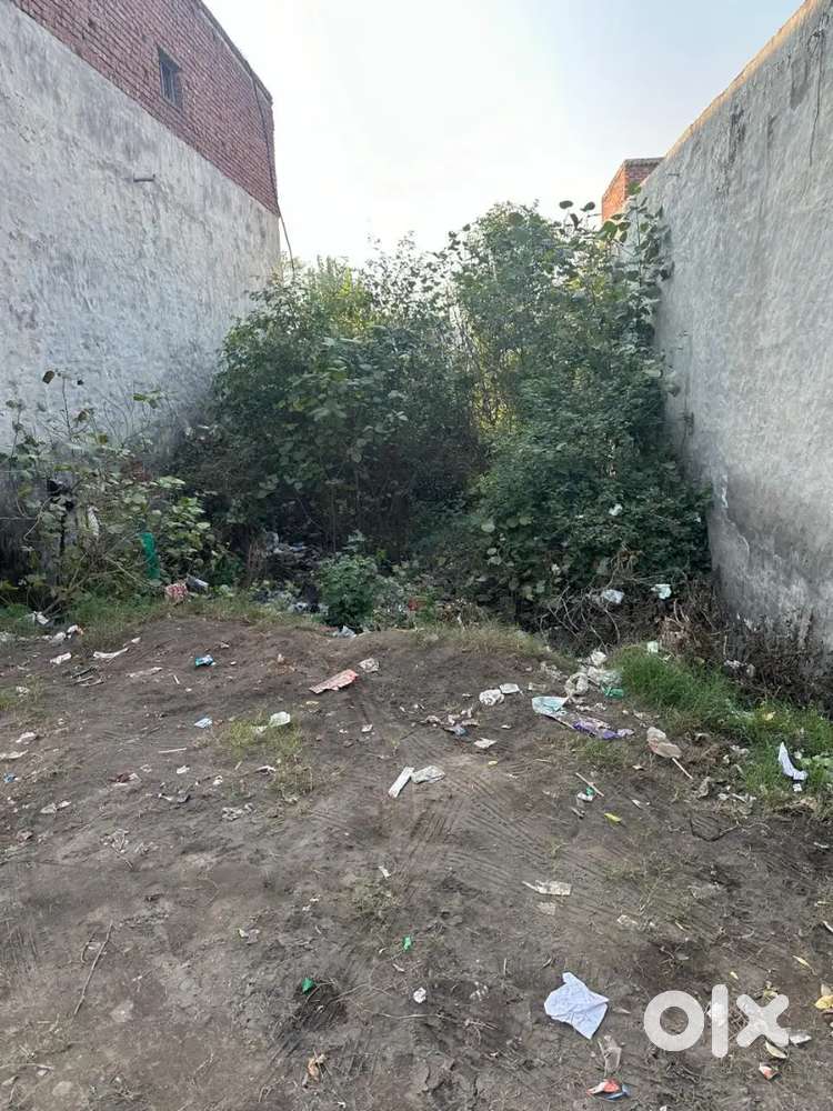 6.5marla plot for sale