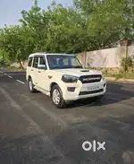 Mahindra Scorpio S4, 2016, Diesel