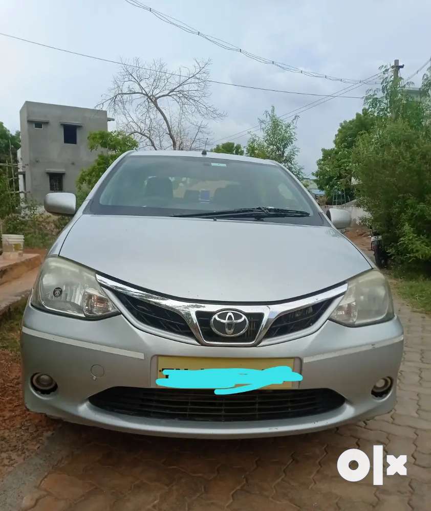 Toyota Etios 2017 Diesel Well Maintained good condition T board car