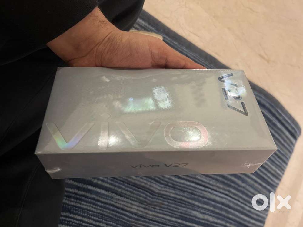 Vivo v27 Magic Blue