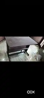Table table
