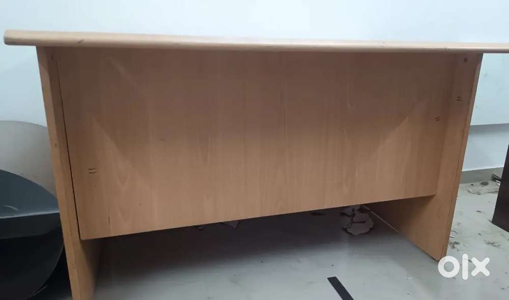 Office / Computer Table / Desk