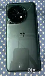One plus 11 5G (only mobile with back cover)
