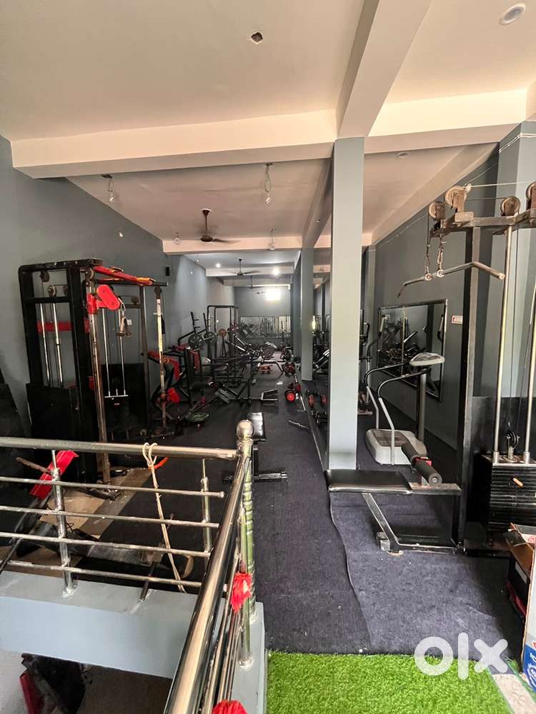 complete Gym setup 3 years old machine but good condition