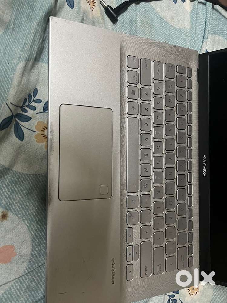 Asus Vivobook Laptop
