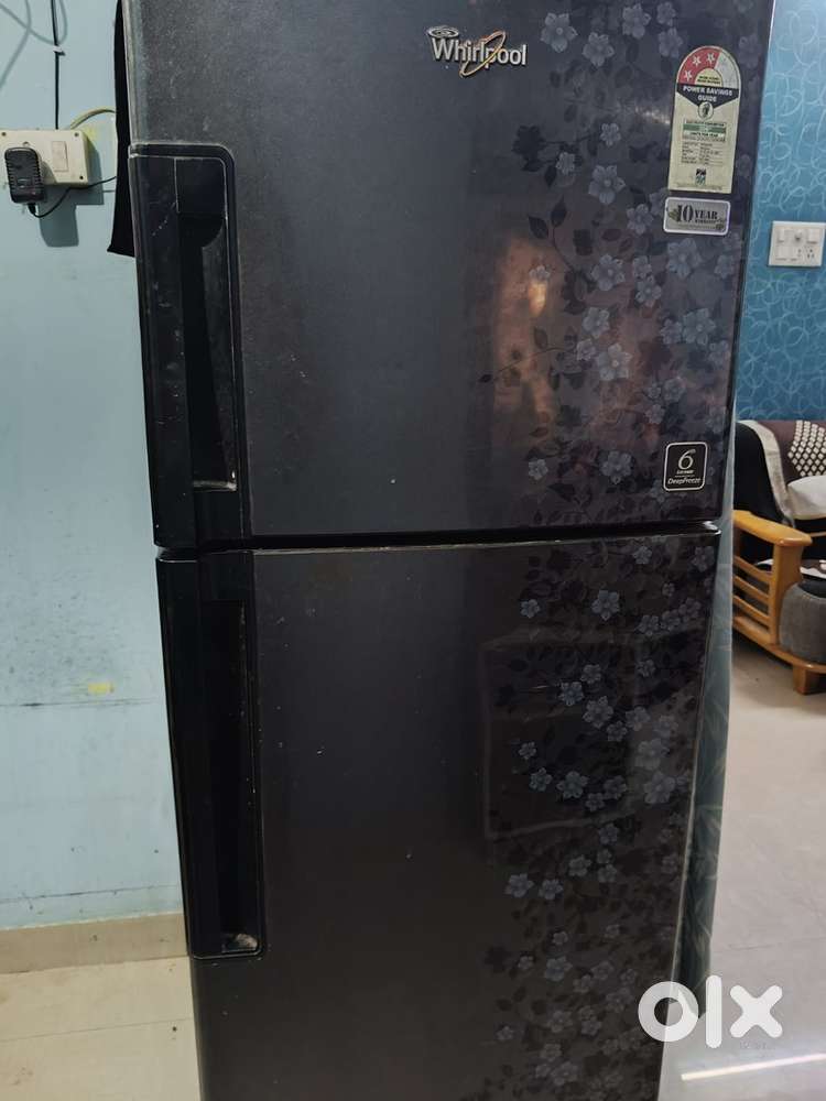 It is an Whirlpool refrigerator with 10 years warranty.