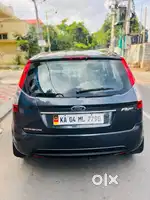 Ford Figo 2013 Petrol 63000 Km Driven