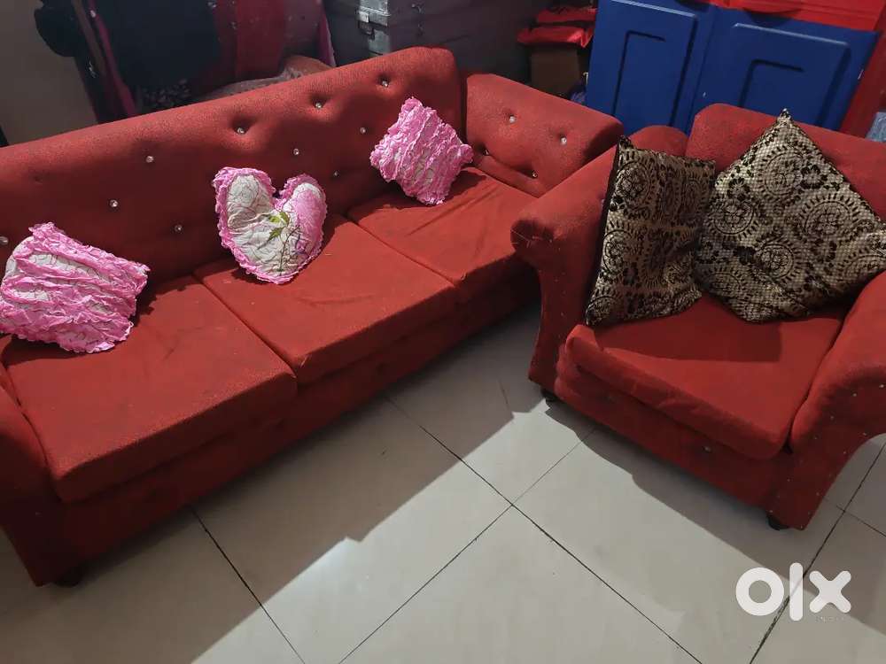 3+1+1 Sofa for sale