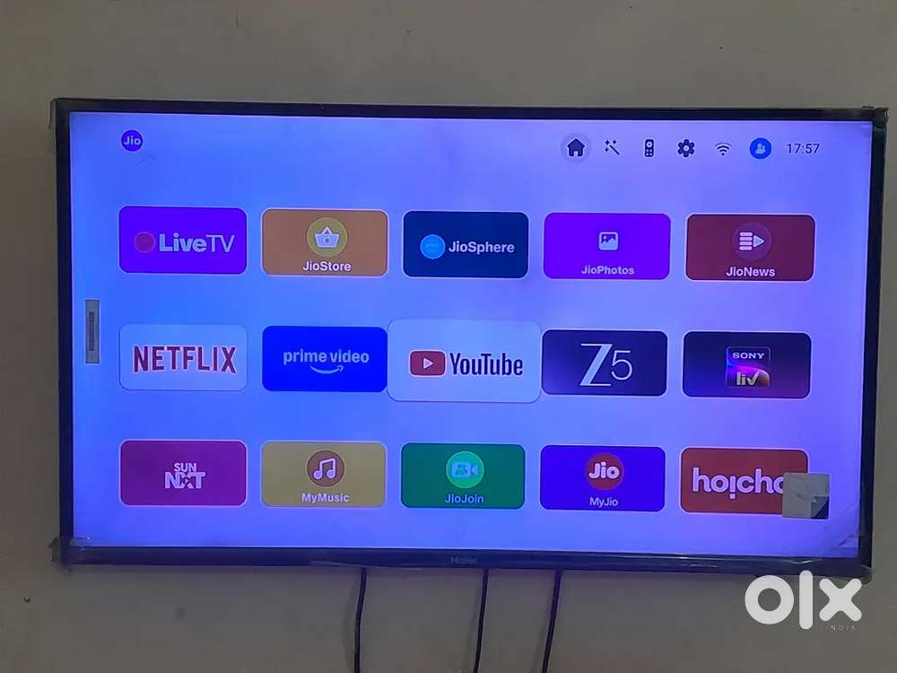 Urgent sell 1 year old 42 inch
