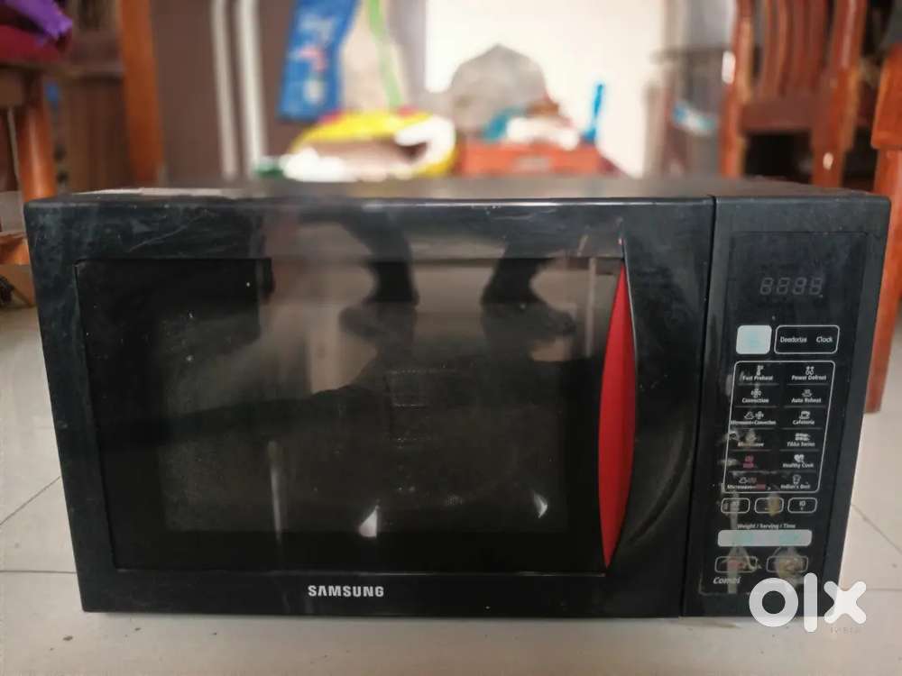 Urgent sell Samsung 28 Litre convection microwave