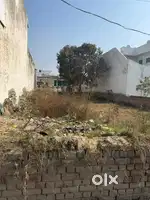 Showroom for sale near curo mall