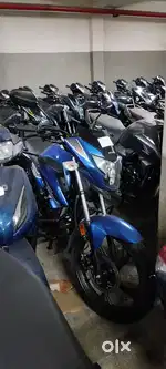 Bilkul new bike h August me bike kharida h