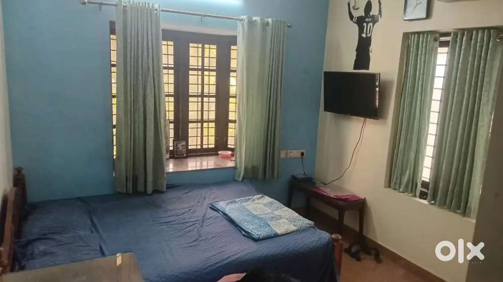 Rooms AC & Non AC for daily rent