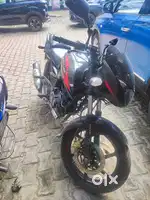 Pulsar 150 twin disc, split seat 6 year old, 2nd hand bike.