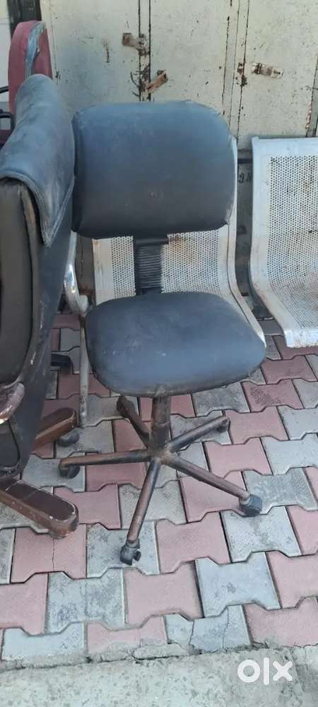 Army auction items