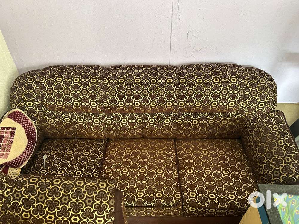 Sofa set 5 seater