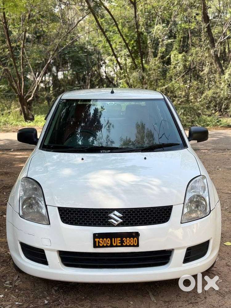 Maruti Suzuki Swift Dzire Ldi BSIV, 2016, Diesel