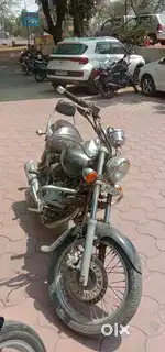 Avenger 220