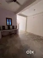 Independent floor for bachelor boys and girls