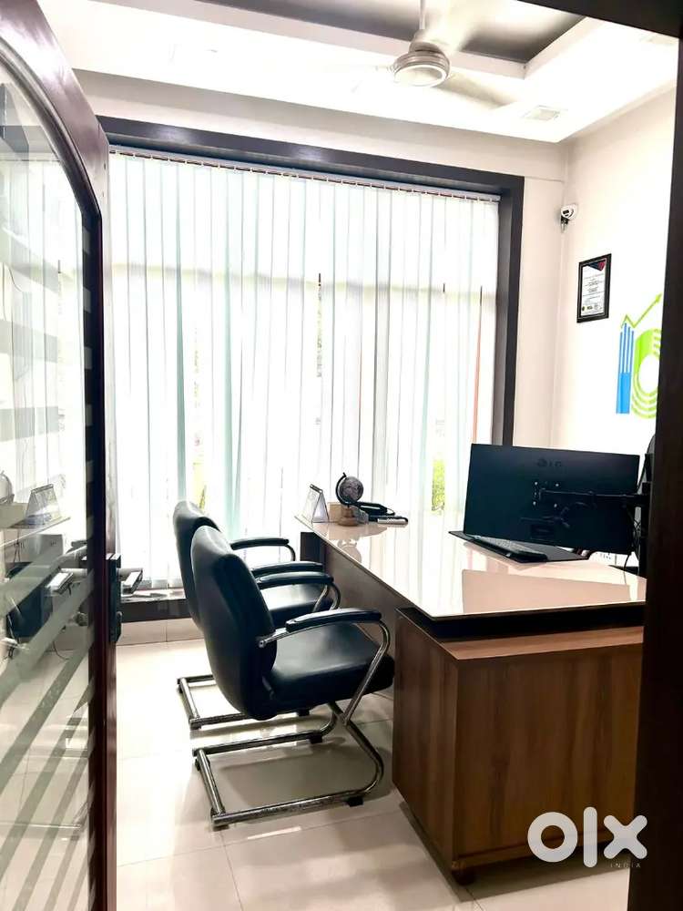 Fully furnished office space in prime location hazratganj lucknow