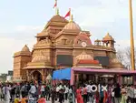 સારંગપુર માં હનુમાનજી મંદિર પાસે દુકાન ભાડે આપવાની છે