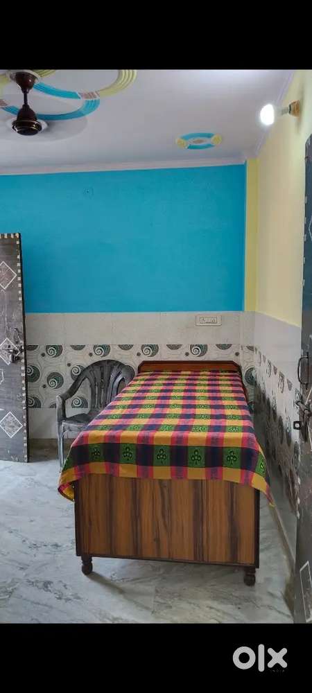 PG Rooms Available 2 Rooms + Kitchen + BathroomMayur Vihar,Trilokpuri