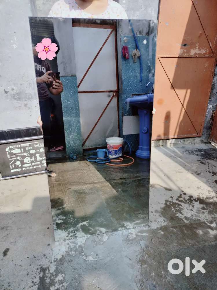 2 mirror same( size 4/2 feet ) with screw s accessories (price 5500)