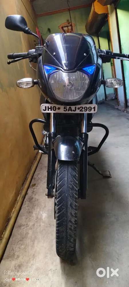 BAJAJ PULSAR 150