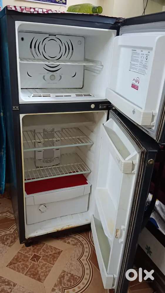 6000 Double door frige