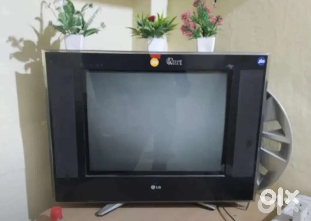 LG Ultra Slim TV Swivel Stand 
Good Working Condition