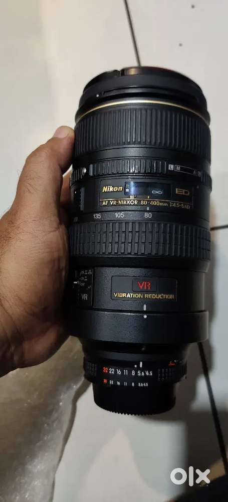 Nikon Nikkor VR 80-400mm Zoom F4.5-5.6 Lens D ED