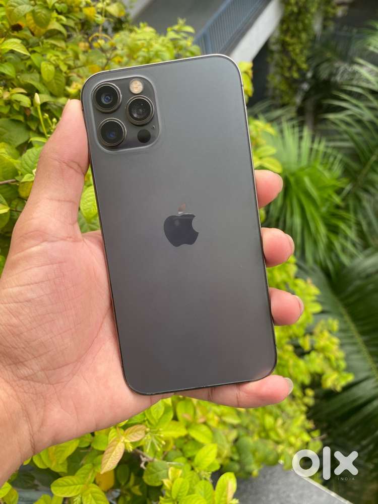 Phone bandh hai (iphone 12 pro 256gb)