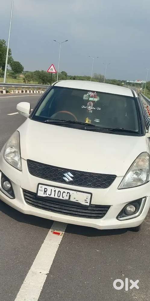 Maruti Suzuki Swift 2017 New Tyre and Good Condition