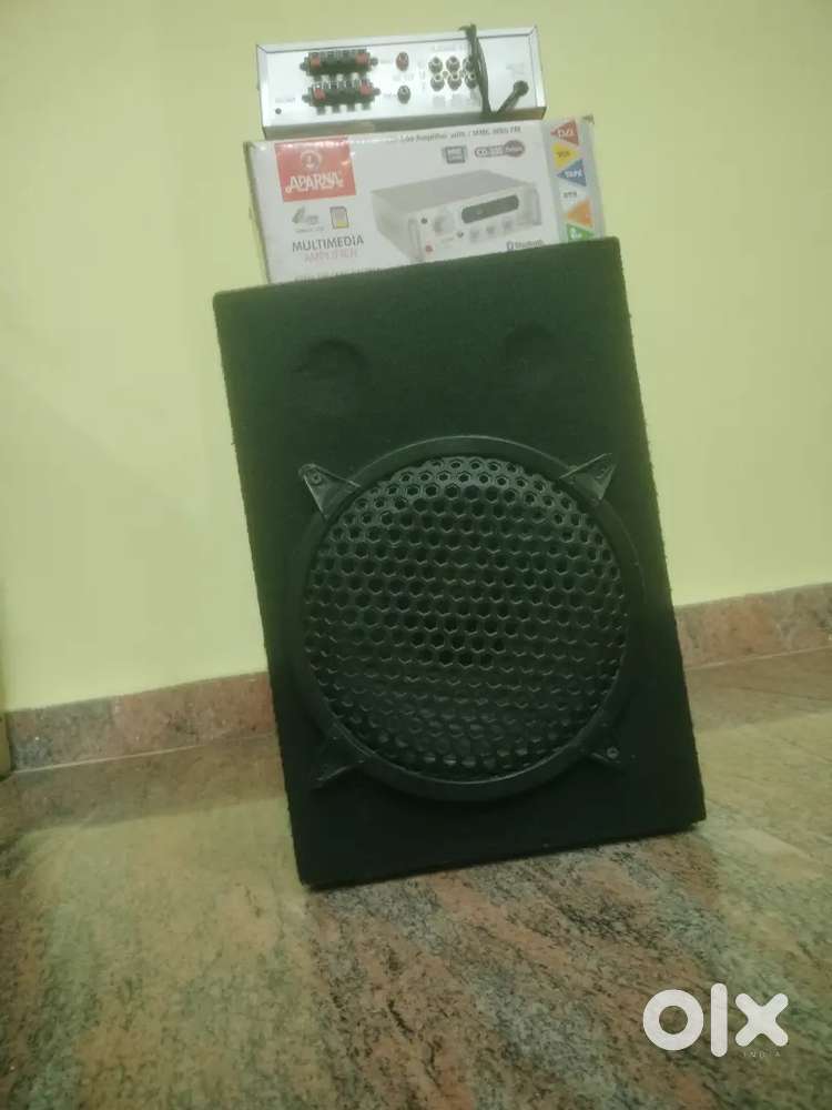 Urgent sell 12 inch speaker small box big speeker