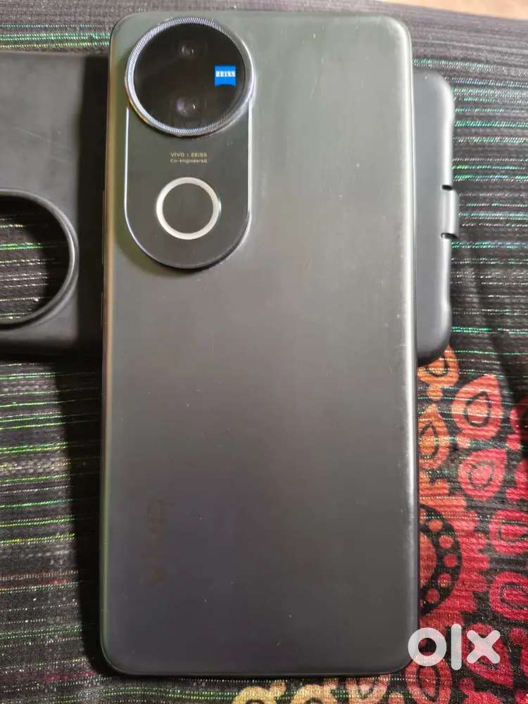 Vivo v50 8/128gb