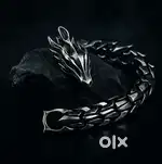 Shadow dragon fang bracelet